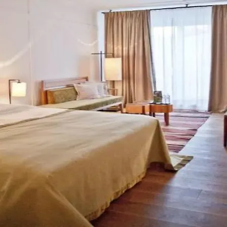 Louis Hotel 5*